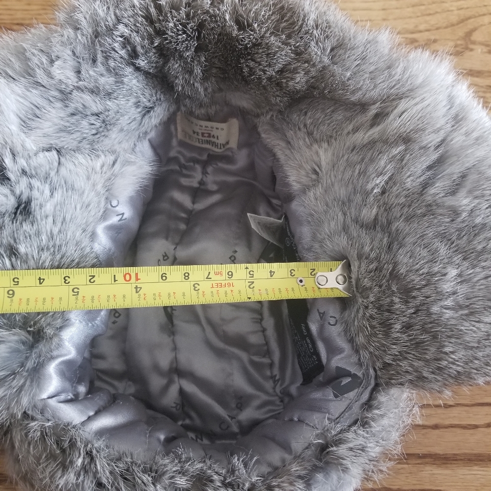 Crown Cap with Rabbit Fur Trim - Picture 10 of 11